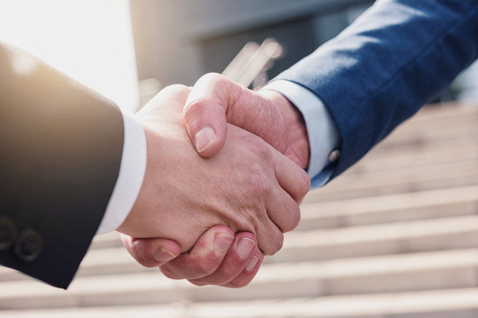 businessmans handshake - Business partnership Concept image