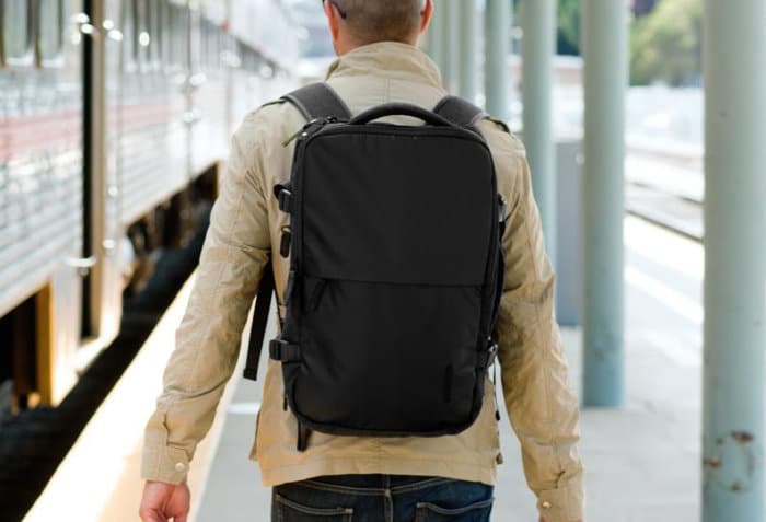 incase-eo-travel-backpack-2-100691526-large